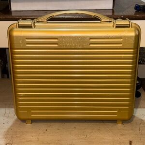 Suze Orman's Protection Portfolio in the gold edition